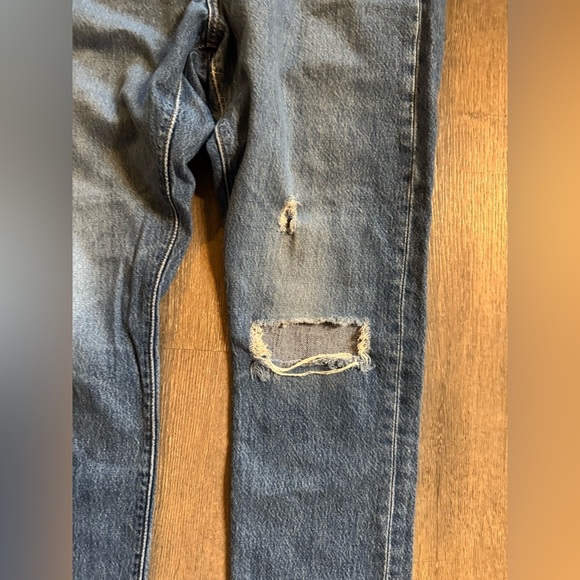 Levi’s 501 Skinny Jeans - Picture 5 of 9